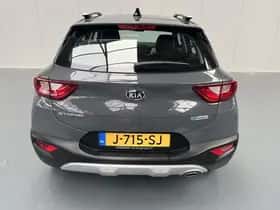 Kia Stonic (2020) thumbnail 42