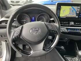Toyota C-HR (2019) thumbnail 27