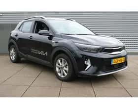 Kia Stonic (2024) thumbnail 2