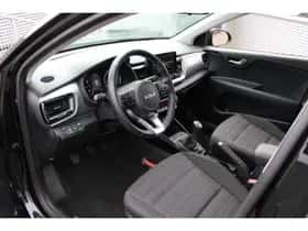 Kia Stonic (2024) thumbnail 14