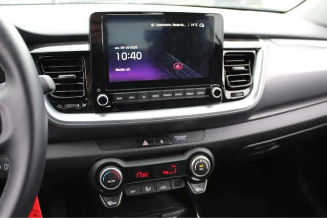 Kia Stonic (2024) thumbnail 17