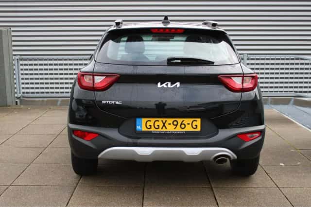 Kia Stonic (2024) thumbnail 6