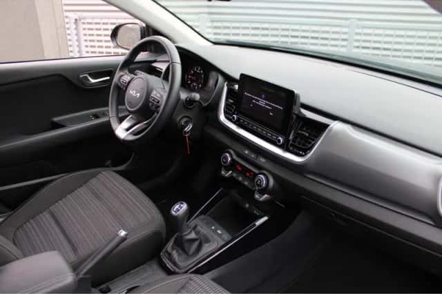 Kia Stonic (2024) thumbnail 10