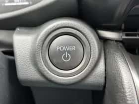 Toyota C-HR (2024) thumbnail 21