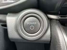 Toyota C-HR (2024) thumbnail 62