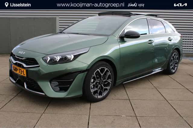 Kia Proceed (2024) thumbnail 1