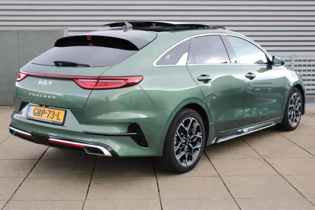 Kia Proceed (2024) thumbnail 8