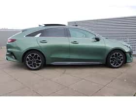 Kia Proceed (2024) thumbnail 9