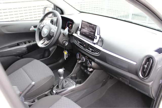Kia Picanto (2025) thumbnail 11