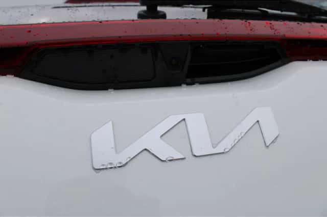 Kia Picanto (2025) thumbnail 12