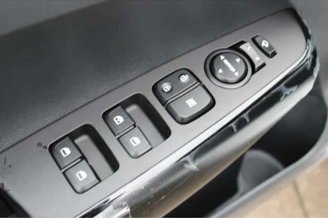 Kia Picanto (2025) thumbnail 15