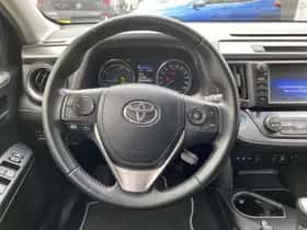 Toyota RAV4 (2016) thumbnail 27