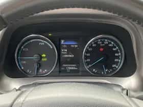 Toyota RAV4 (2016) thumbnail 33
