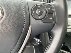 Toyota RAV4 (2016) thumbnail 51