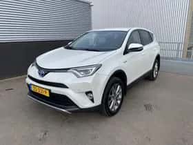 Toyota RAV4 (2016) thumbnail 59