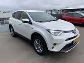 Toyota RAV4 (2016) thumbnail 71