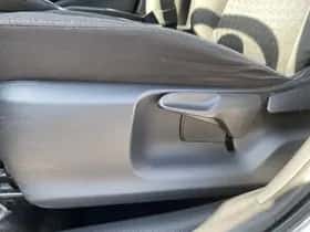 Toyota Yaris (2022) thumbnail 74