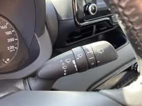Toyota Yaris (2022) thumbnail 85