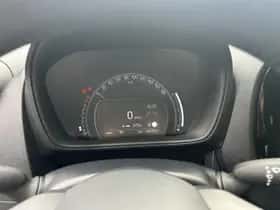 Toyota Aygo (2024) thumbnail 11