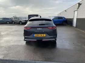 Kia Proceed (2024) thumbnail 6