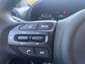 Kia Picanto (2023) thumbnail 7