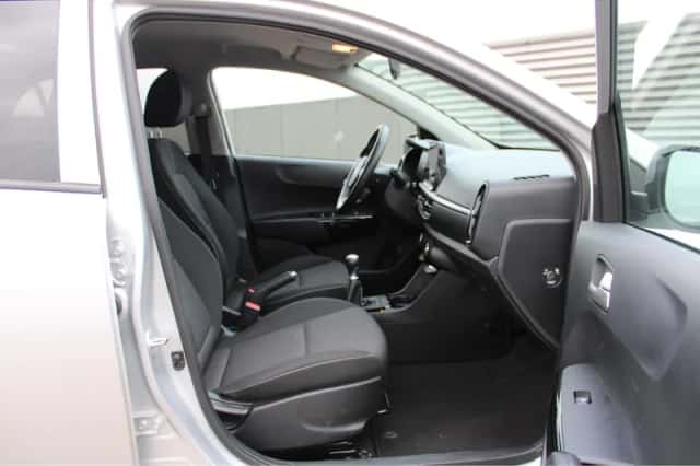 Kia Picanto (2024) thumbnail 13