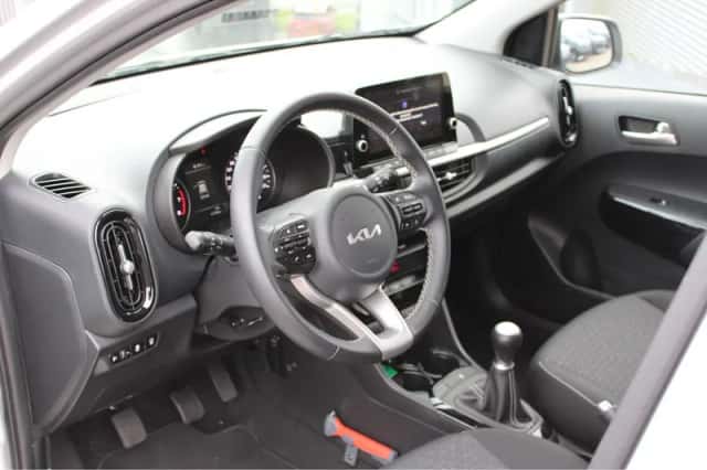 Kia Picanto (2024) thumbnail 19