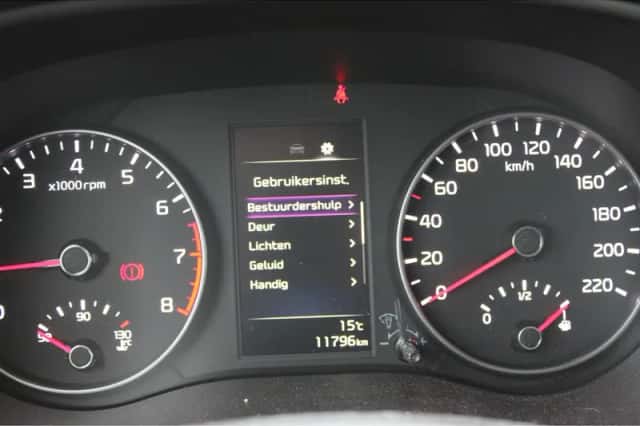 Kia Picanto (2024) thumbnail 21