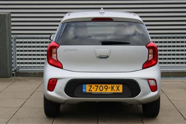 Kia Picanto (2024) thumbnail 8