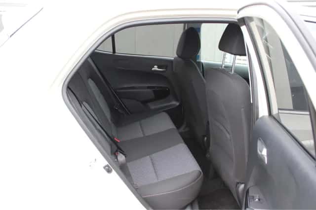 Kia Picanto (2025) thumbnail 12