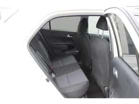 Kia Picanto (2025) thumbnail 12