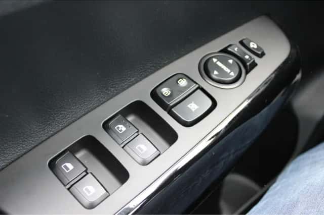 Kia Picanto (2025) thumbnail 17
