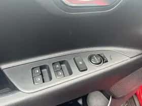 Kia Stonic (2024) thumbnail 21