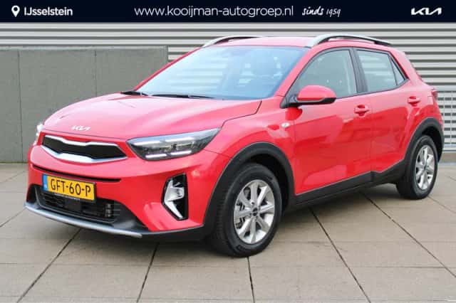 Kia Stonic (2024) thumbnail 1
