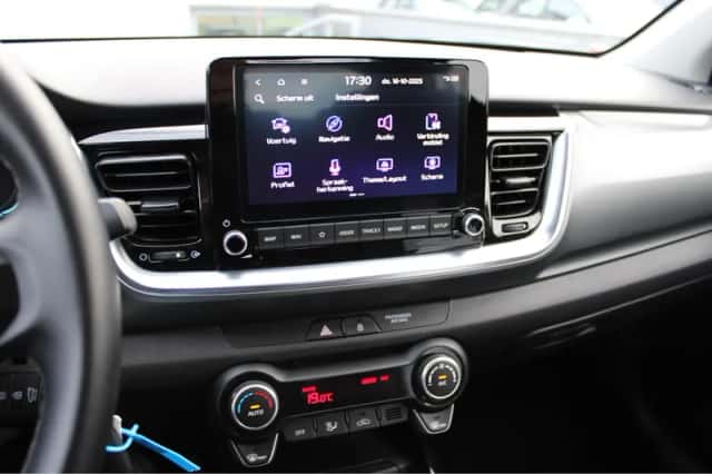Kia Stonic (2024) thumbnail 24