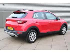 Kia Stonic (2024) thumbnail 41