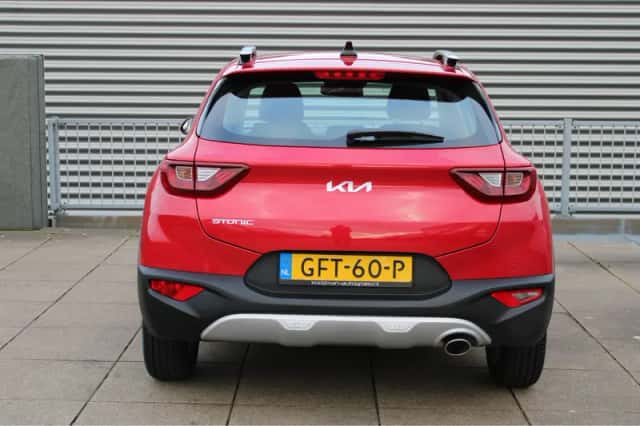 Kia Stonic (2024) thumbnail 6