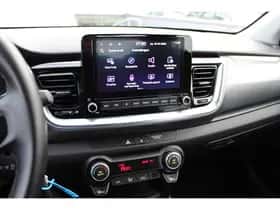 Kia Stonic (2024) thumbnail 58