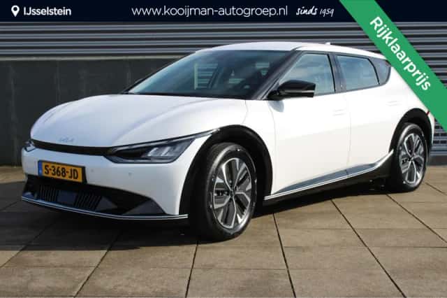 Kia EV6 (2022) thumbnail 1