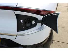 Kia EV6 (2022) thumbnail 15