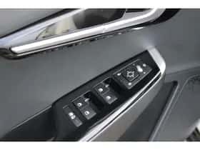 Kia EV6 (2022) thumbnail 23