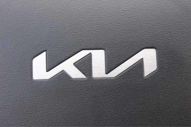 Kia EV6 (2022) thumbnail 27