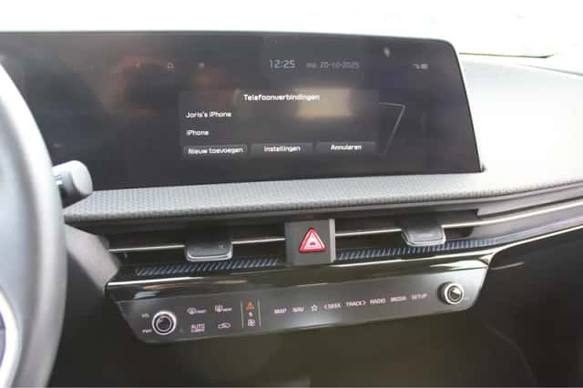 Kia EV6 (2022) thumbnail 29