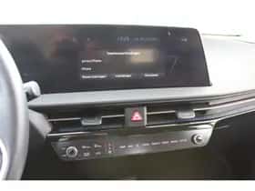 Kia EV6 (2022) thumbnail 29