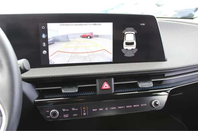Kia EV6 (2022) thumbnail 36