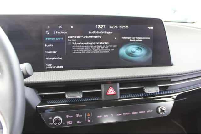 Kia EV6 (2022) thumbnail 39