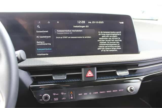 Kia EV6 (2022) thumbnail 42