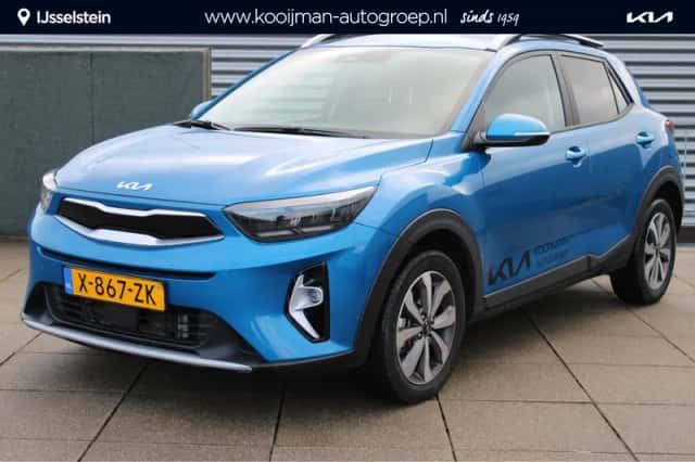 Kia Stonic (2024) thumbnail 1
