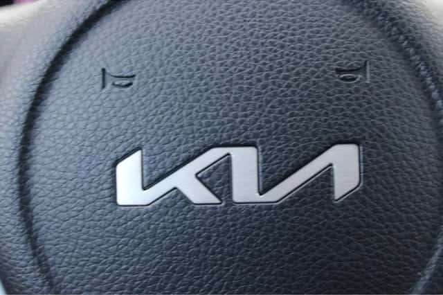 Kia Stonic (2024) thumbnail 19