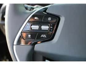 Kia Niro EV (2025) thumbnail 25